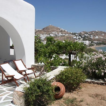 Petra Holiday Village イオス島 チョーラ エクステリア 写真