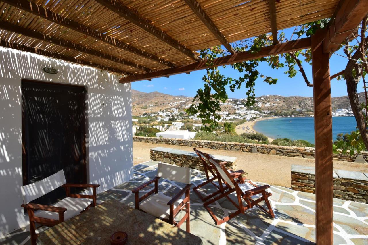 Petra Holiday Village イオス島 チョーラ エクステリア 写真
