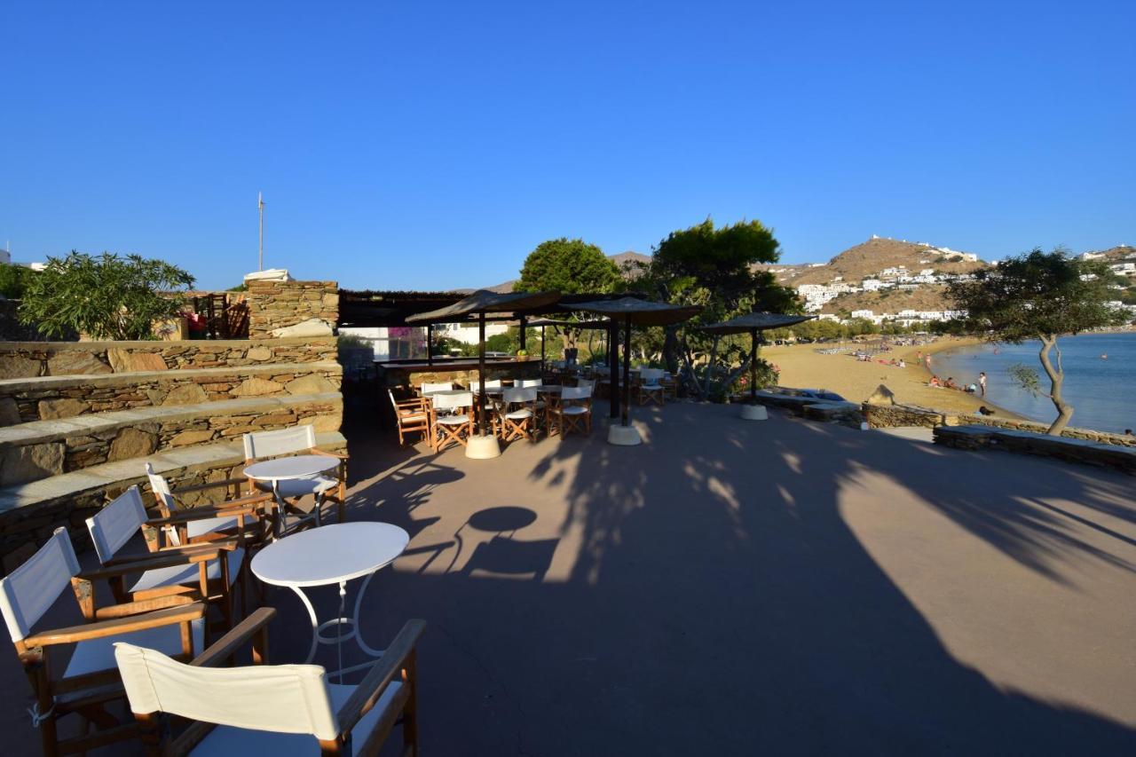 Petra Holiday Village イオス島 チョーラ エクステリア 写真